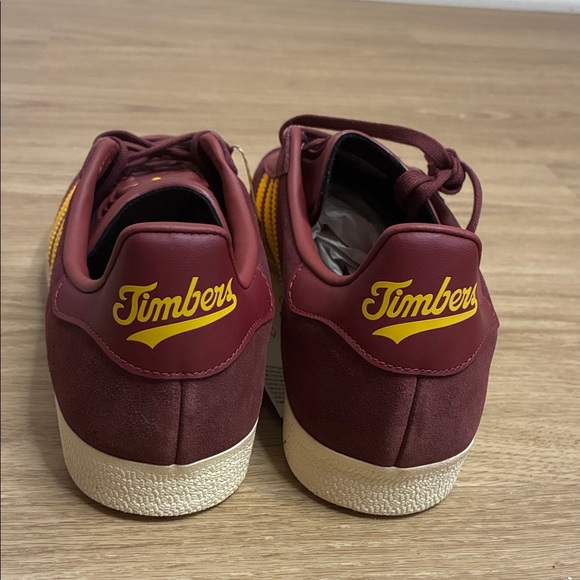 Adidas Gazelle’s Portland Timbers Maroon and Gold Sneakers - Picture 4 of 8